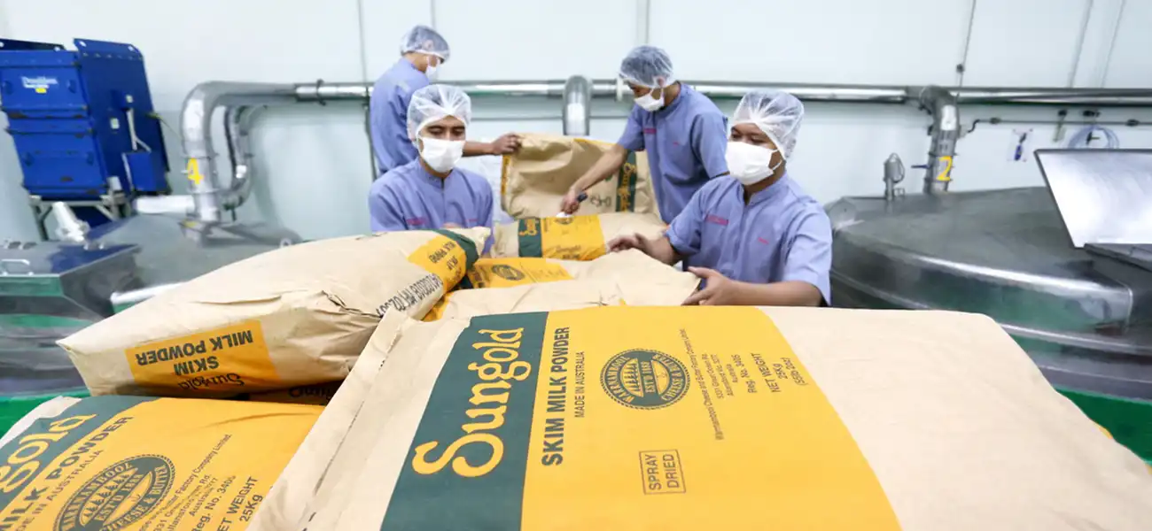 Pabrik Yakult Mojokerto